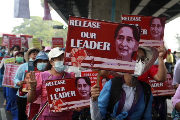 Deposed leader Aung San Suu Kyi remains under arrest.