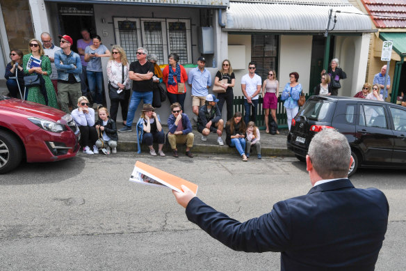 House values across the Leichhardt, Rozelle and Balmain region fell 7.3 per cent over the June quarter.