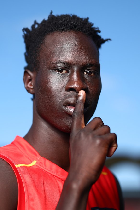 Andrew is a versatile young tall capable of starring at either end of the ground for the Suns.