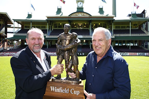Ray Price and Mick Cronin at the SCG in 2016, celebrating the 30th anniversary of their 1986 premiership.