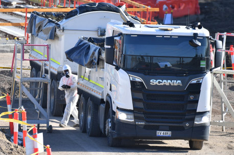 Workers at the West Gate Tunnel project