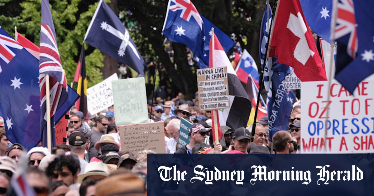 Melbourne protest: Thousands take to CBD streets to demonstrate against vaccine mandates, vaccine passports - Vimarsana News