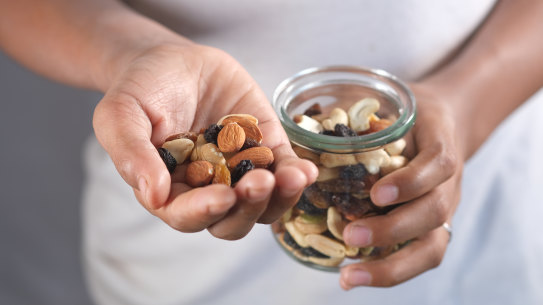 Nuts were among the food groups related to a lower risk of dying from cardiovascular disease.