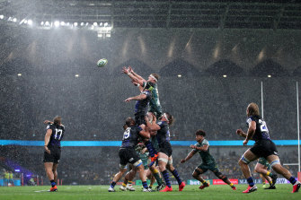 Matt Philip est en compétition pour un alignement contre l'Argentine au Bankwest Stadium en décembre 2020.