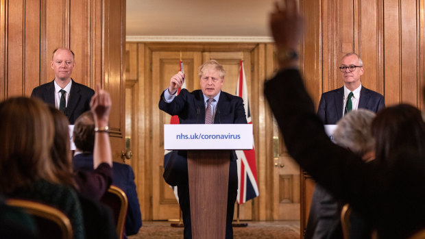 Chief Medical Officer Chris Whitty, Prime Minister Boris Johnson and Chief Scientific Officer Patrick Vallance at a press conference last week.