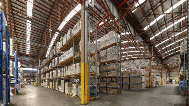 The only warehouse larger than 3000 sq m available to lease this side of Christmas in Melbourne’s south-east, is this one.