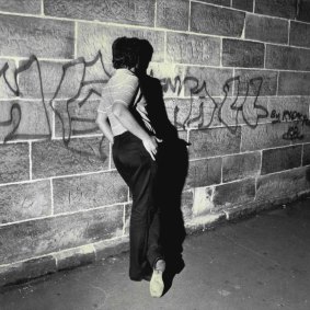 A sex worker waits at "The Wall" near Green Park in 1987.