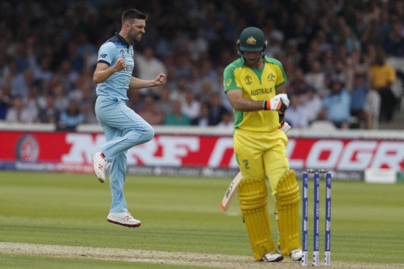 Glenn Maxwell is dismissed caught behind off Mark Wood.