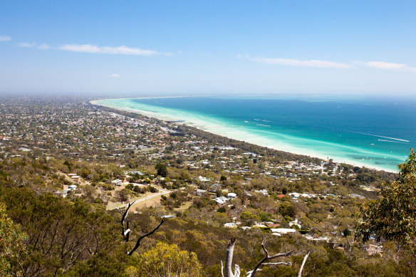 The number of days on market in the Mornington Peninsula rose by 8 days.