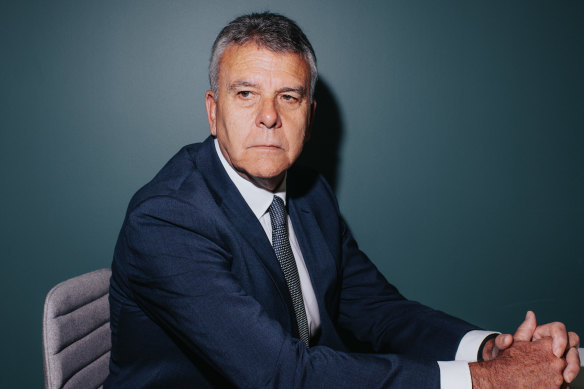 Lifeline Australia chief executive Colin Seery.