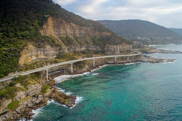 Who needs the Amalfi Coast? Sea Cliff Bridge.