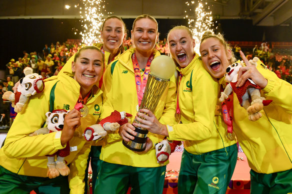 The Australian Diamonds celebrate their World Cup victory.