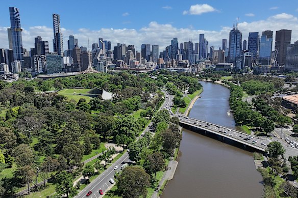 Time-based road user charges are being touted as a tool to ease congestion and prompt more considered use of public transport.