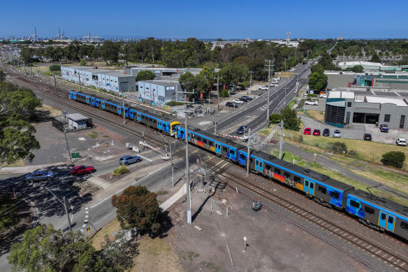 Champion Road would be permanently blocked off to remove the level crossing, under a state government plan.