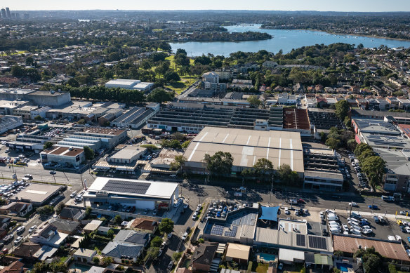 There is a proposal to build more than 1100 apartments in towers up to 30 storeys along Parramatta Road in Five Dock.