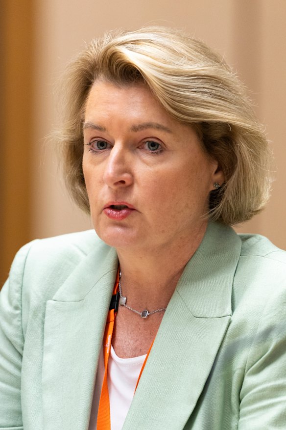 Carol Bennett leads the Australian Communications Consumer Action Network (ACCAN).
