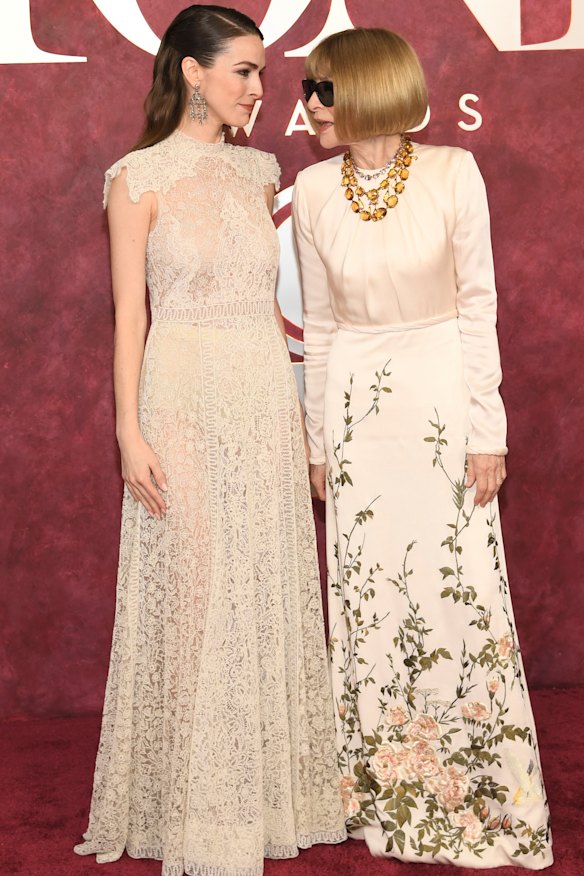 Bee Carrozzini (left) and her mother, Anna Wintour, at the 78th Tony Awards in New York.