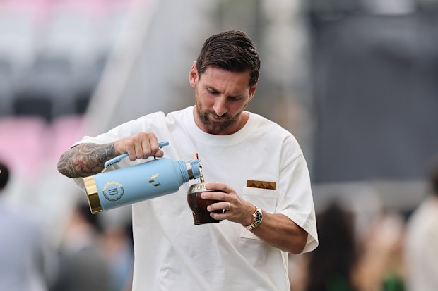 Lionel Messi #10 of Inter Miami CF arrives prior to the Leagues Cup Quarter-final between Inter Miami CF and Tigres UANL at Chase Stadium on August 20, 2025 in Fort Lauderdale, Florida. (Photo by Carmen Mandato - Leagues Cup/MLS via Getty Images)