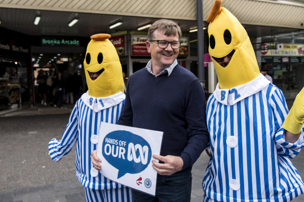 Tim Murray with B1 and B2 at a Save Our ABC event at Bondi Junction.