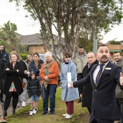 First home buyer beats investors for $771,000 Altona North house at auction