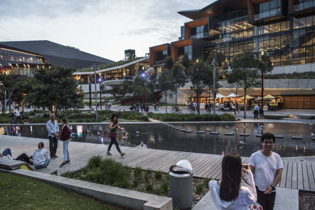 Ugg darling harbour online