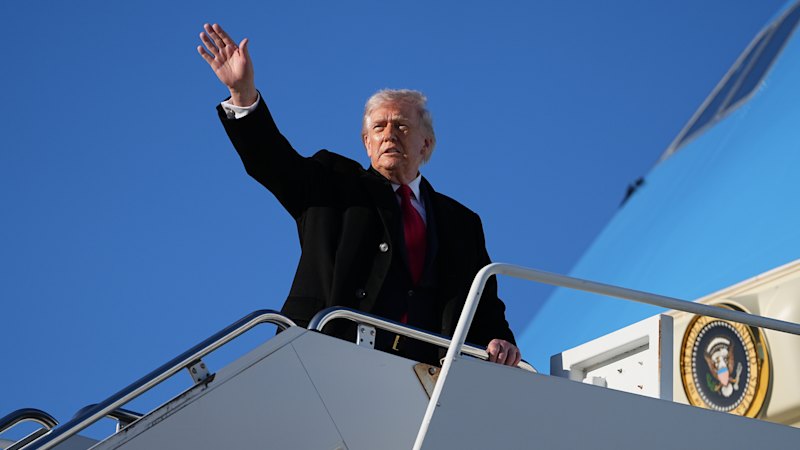 Donald Trump insists Iran wants a deal as more US troops head to the Middle East