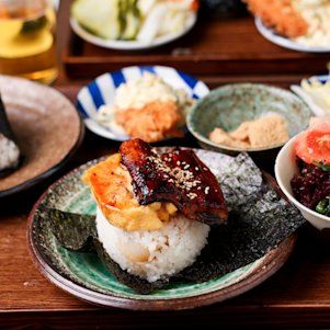 Hokkaido set (front) and Kagoshima set (rear).
