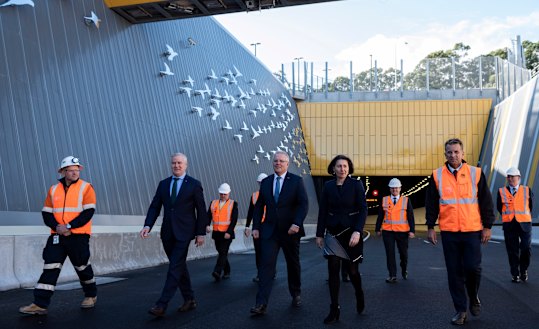 Prime Minister Scott Morrison, Deputy Prime Minister Michael McCormack NSW Premier Gladys Berejiklian and NSW Transport minister Andrew Constance inspect NorthConnex in June.