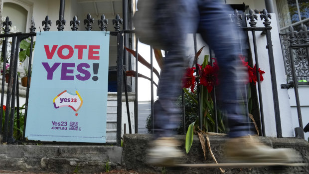 There are plenty of Yes placards around, but where are the No ones?