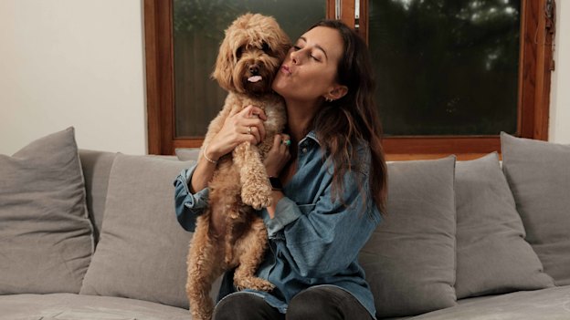 Sydney cavoodle owner Natalie Headland has been trying vitamin supplements designed to calm anxiety for her two and a half year old dog, Bear. 