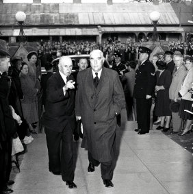Prime Minister Robert Menzies arriving at Chifley’s funeral.