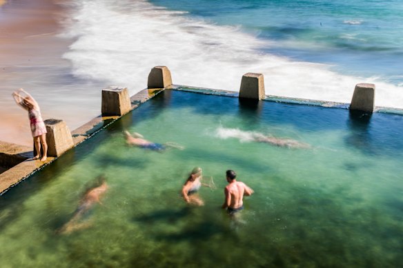 Instead of the version of our ocean pool generation - as this to the Cooge - we have been at home.