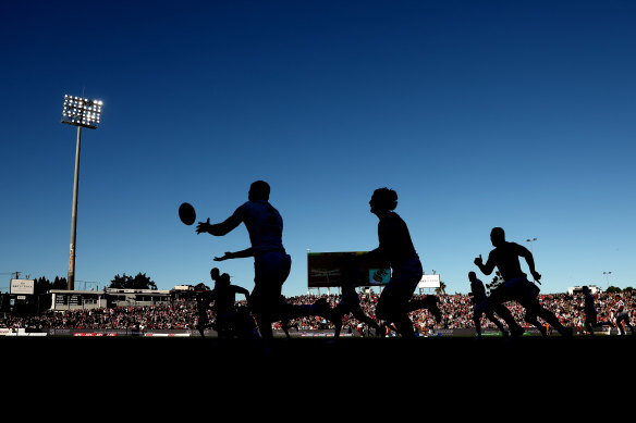 St George Illawarra triumphed over South Sydney in front of an awesome packed house at Netstrata Jubilee Stadium.