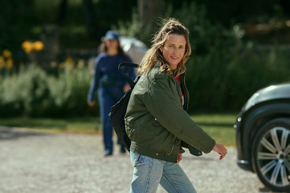 In a scene from Call My Agent! The Movie.