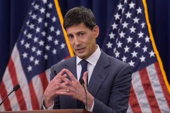 Federal Reserve chairman Kevin Warsh wants to change the US central bank, but he will need to convince colleagues.