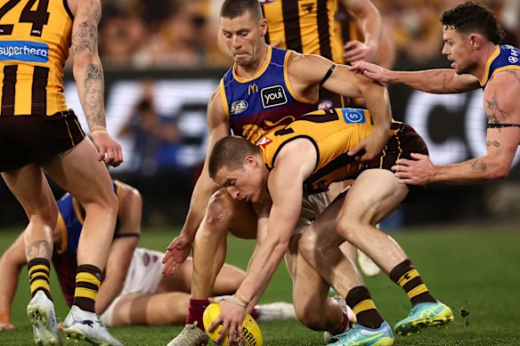 Josh Ward and Josh Dunkley were men inspired on Saturday.