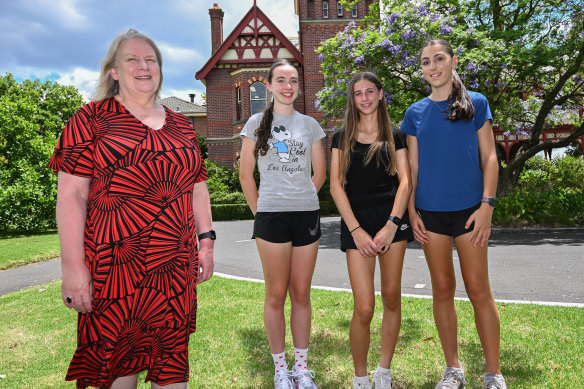 Fintona Girls’ School deputy principal Ruth McKinnon with students (left to right) Eliza Creek, Mila Masalkovska and Jana Bouralexis. 