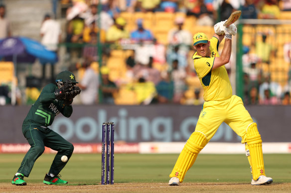 Mitchell Marsh hits out against Pakistan.