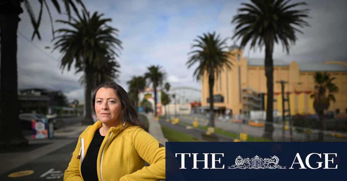 Victoria COVID: Melbourne's 'red wall' of shrinking suburbs where locals are leaving - Vimarsana News