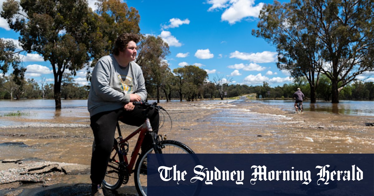 NSW floods: Gooloogong students can't get to high school because the town is surrounded by water - Vimarsana News