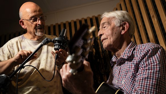 Noel Balfour records his album at the Blue Mountains studio of Andy Busuttil (left).