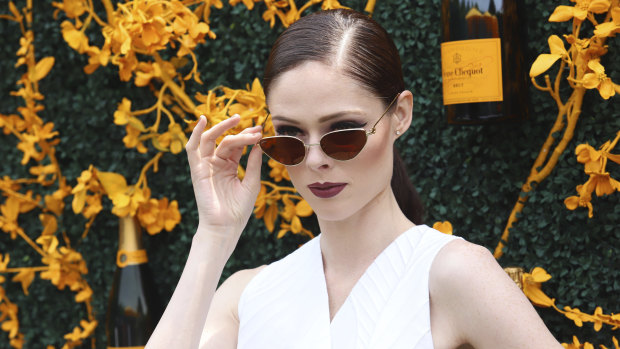 For day events, look for glasses that have jewellery-like detailing, like Coco Rocha.