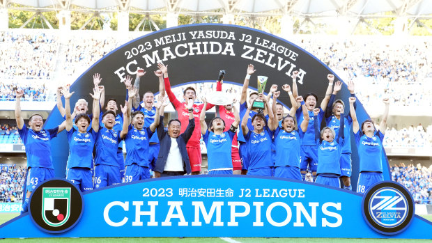 Mitchell Duke and Machida Zelvia celebrate their J2 title win.