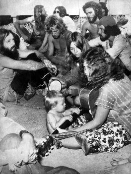 Gathering in Nimbin for the Aquarius Festival