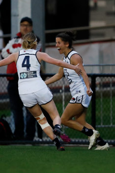 Jess Dal Pos celebrates a miraculous goal. 