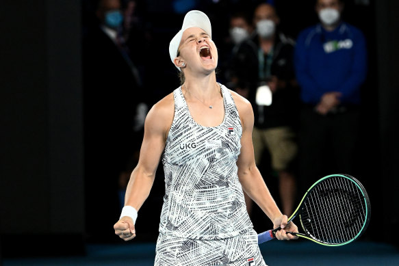 The moment: Ash Barty celebrates her victory.