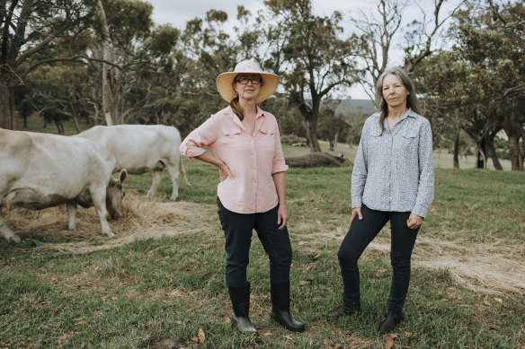 Wendy Coffey and Torbay resident Pip Tilbrook speak on Wendy’s 42-hectare Elleker property near Albany.