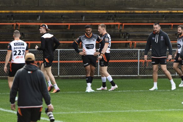 The young Tigers’prop is expected to meet with Melbourne officials this weekend.