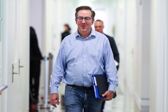 El liberal moderado James McGrath se ha asegurado el apoyo del principal candidato del LNP en el Senado para las próximas elecciones federales. 