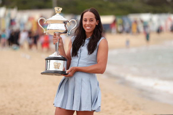 Madison Keys poses with the trophy at Brighton Beach.